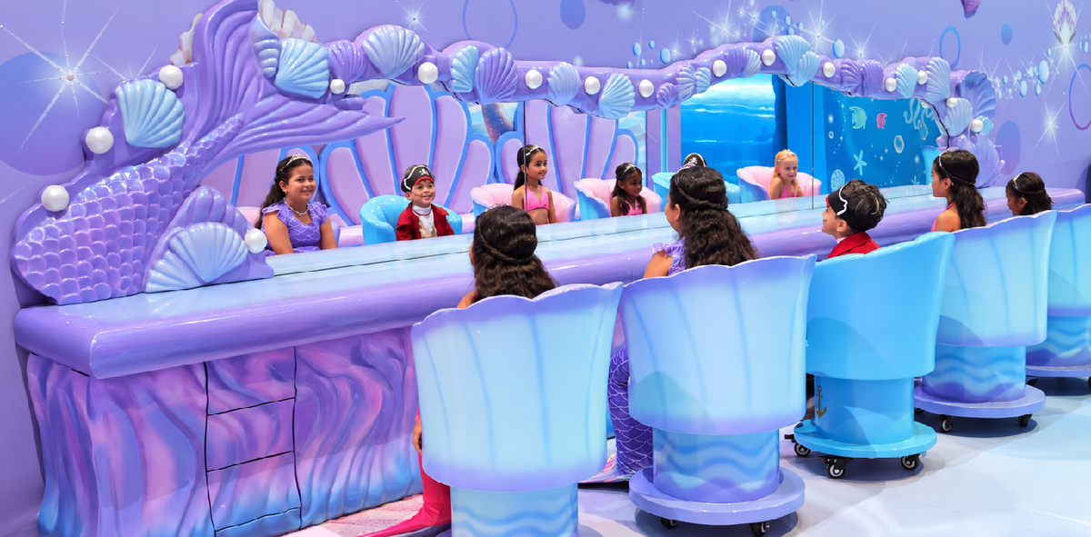 A birthday party at Mermaids of Arabia