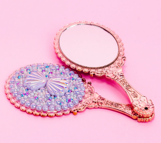 Maya’s Magic Mirror