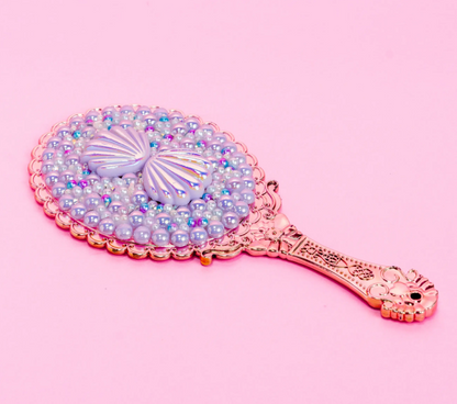 Maya’s Magic Mirror